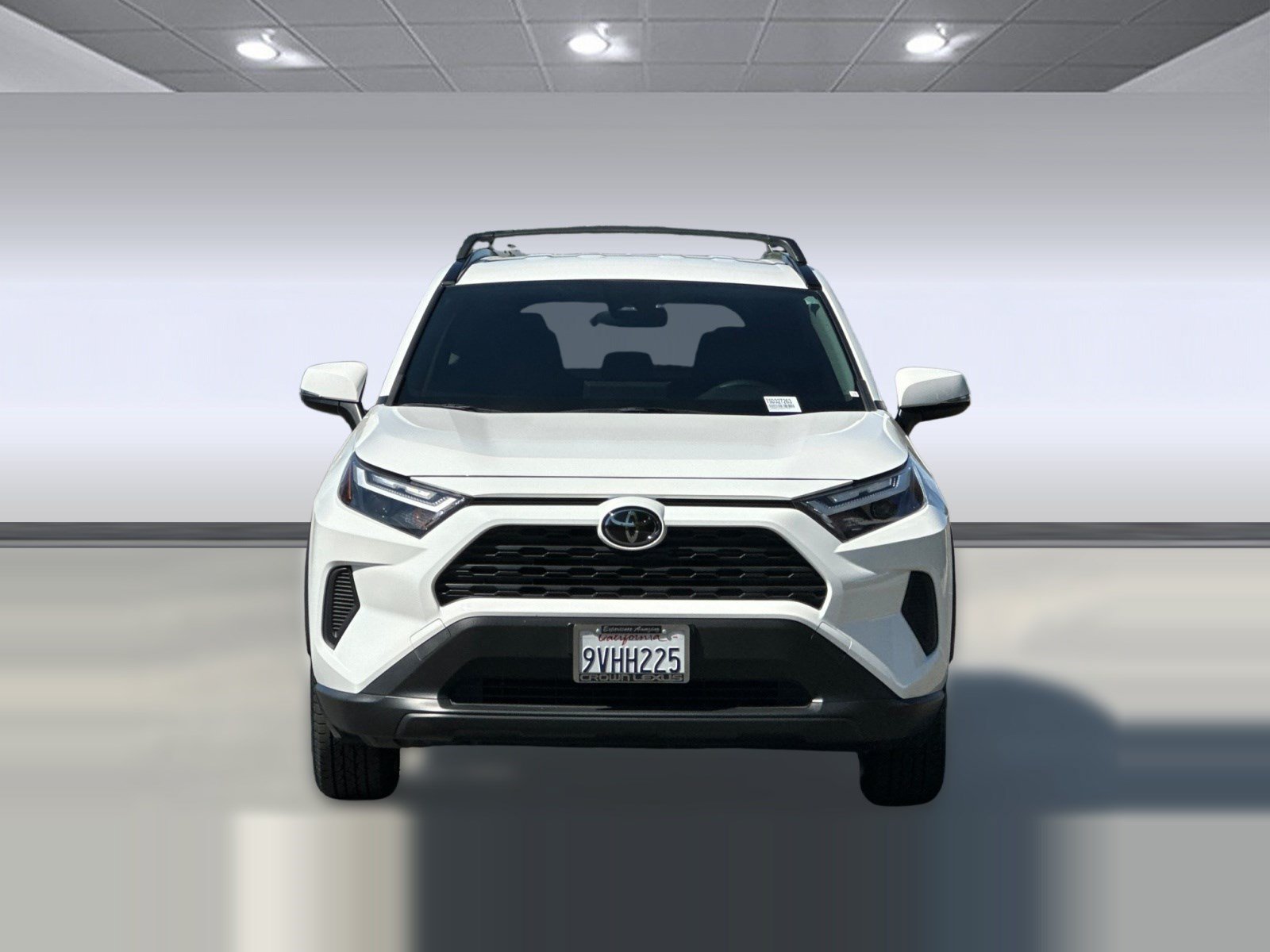 Used 2025 Toyota RAV4 LE AWD/4WD image 6