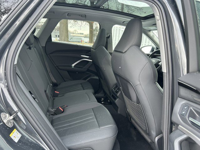 Certified 2025 Audi Q5 Premium Plus w/ Premium Plus image 25