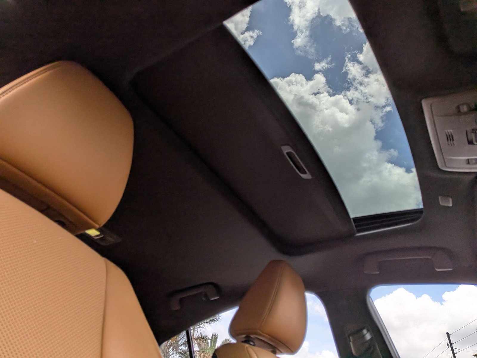 Used 2023 Lexus IS 300 w/ Comfort Package RWD image 21