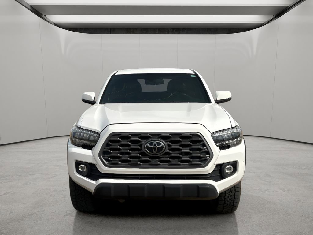 Used 2023 Toyota Tacoma TRD Off-Road image 2