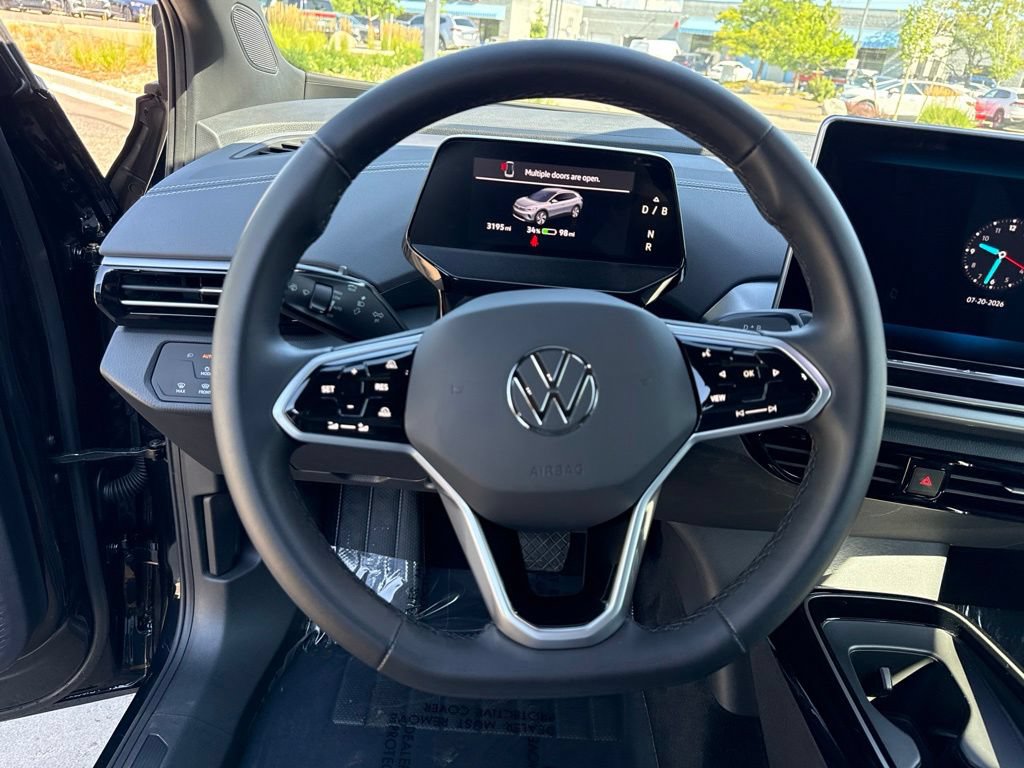 Certified 2025 Volkswagen ID.4 Pro AWD/4WD image 15