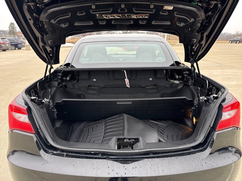 Used 2011 Chrysler 200 S image 16