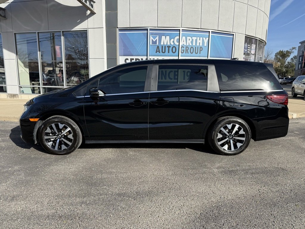 Used 2025 Honda Odyssey EX-L image 2