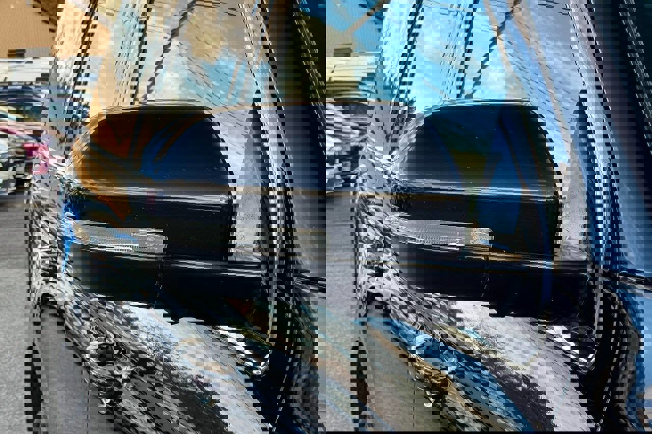 Used 2019 Ford Expedition Limited w/ Equipment Group 303A image 38