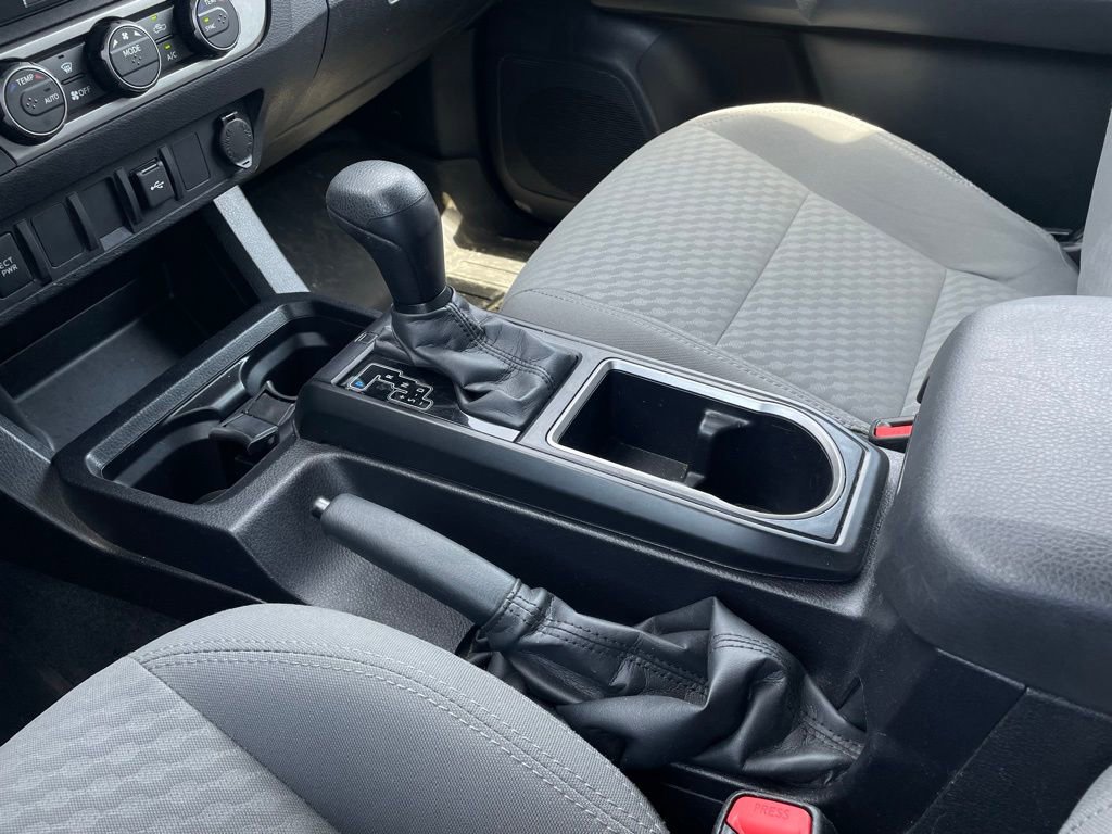 Used 2022 Toyota Tacoma SR image 20
