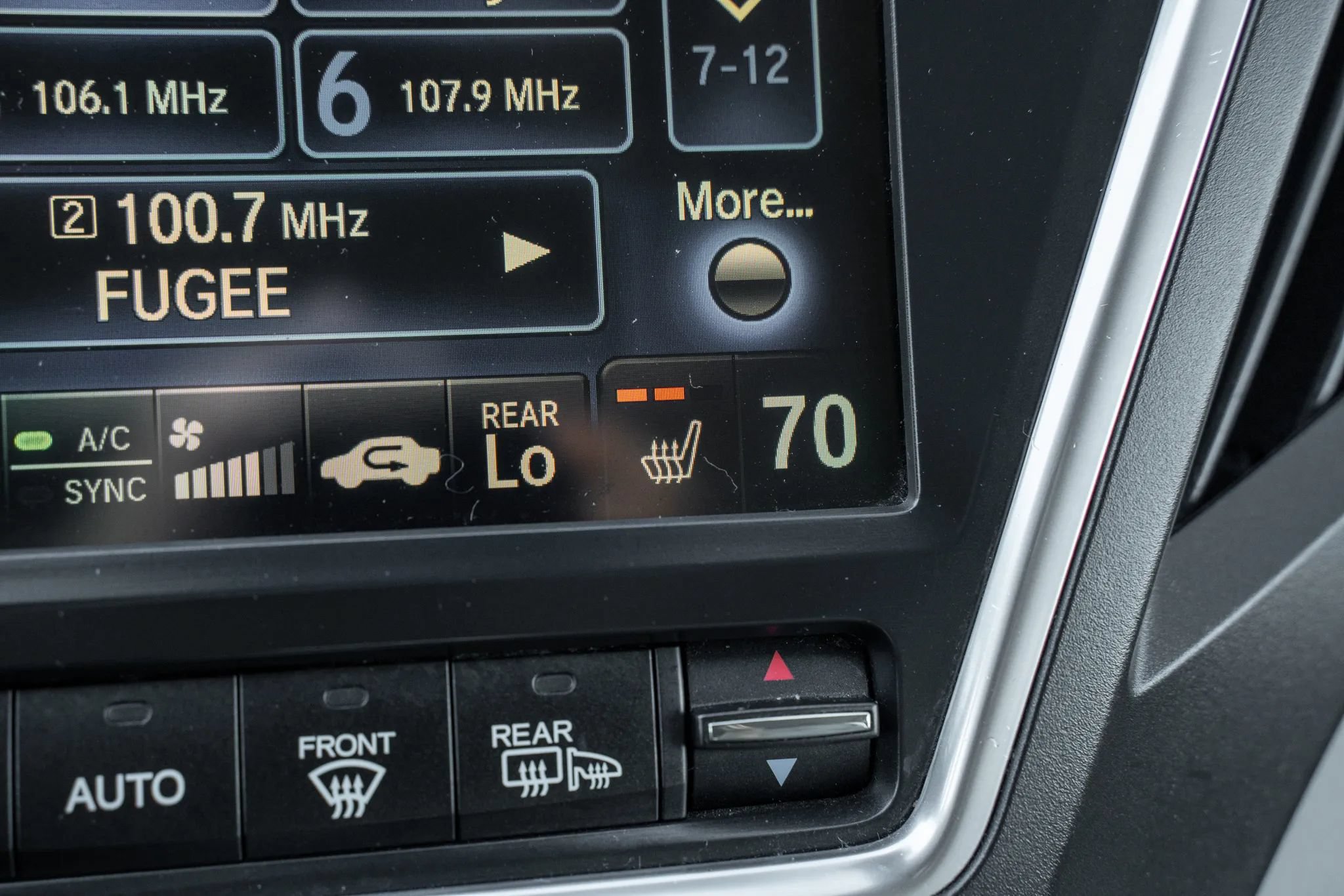 Used 2017 Acura MDX w/ Technology Package AWD/4WD image 29