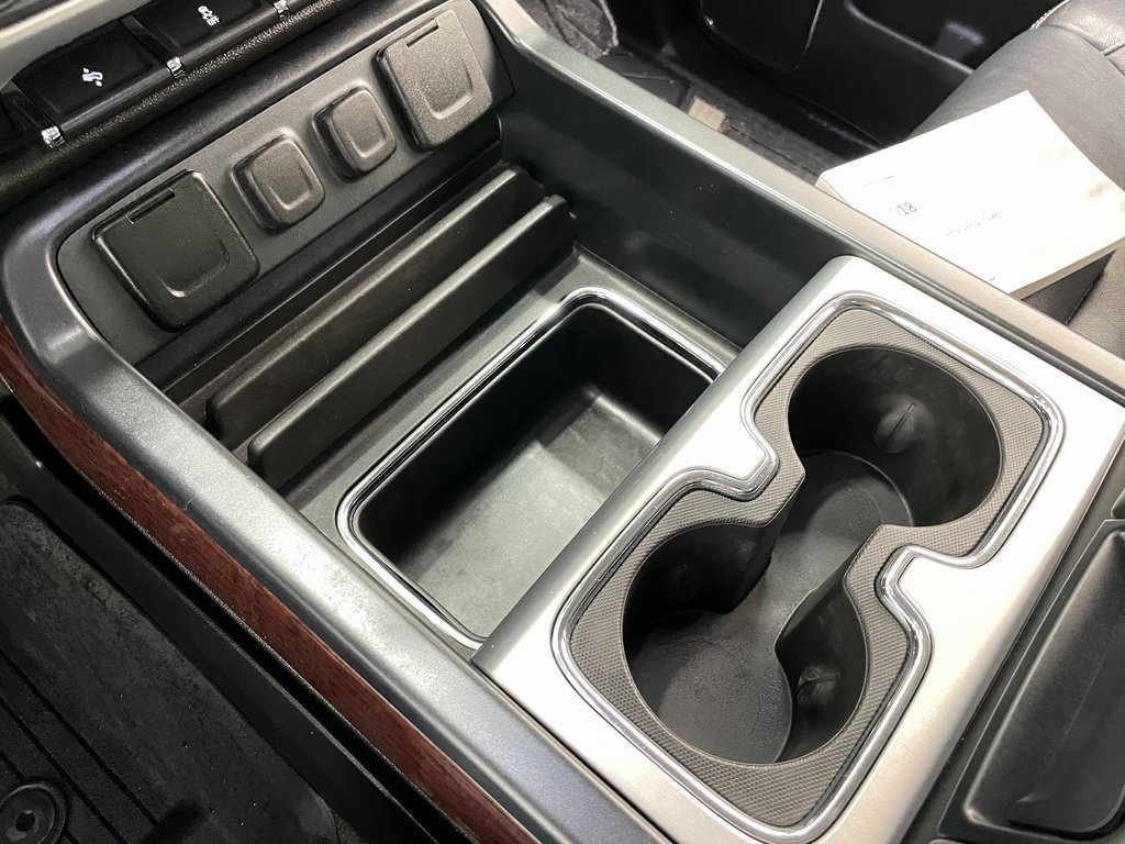 Used 2018 GMC Sierra 1500 SLT w/ SLT Premium Package image 32