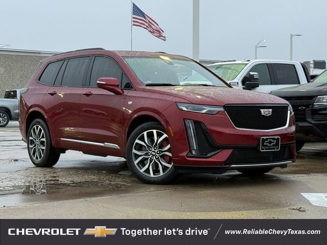 Used 2024 Cadillac XT6 Sport AWD/4WD image 2