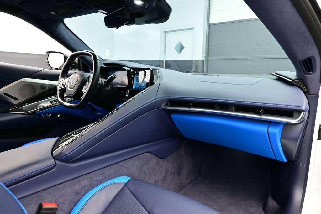 Used 2024 Chevrolet Corvette Z06 RWD image 14