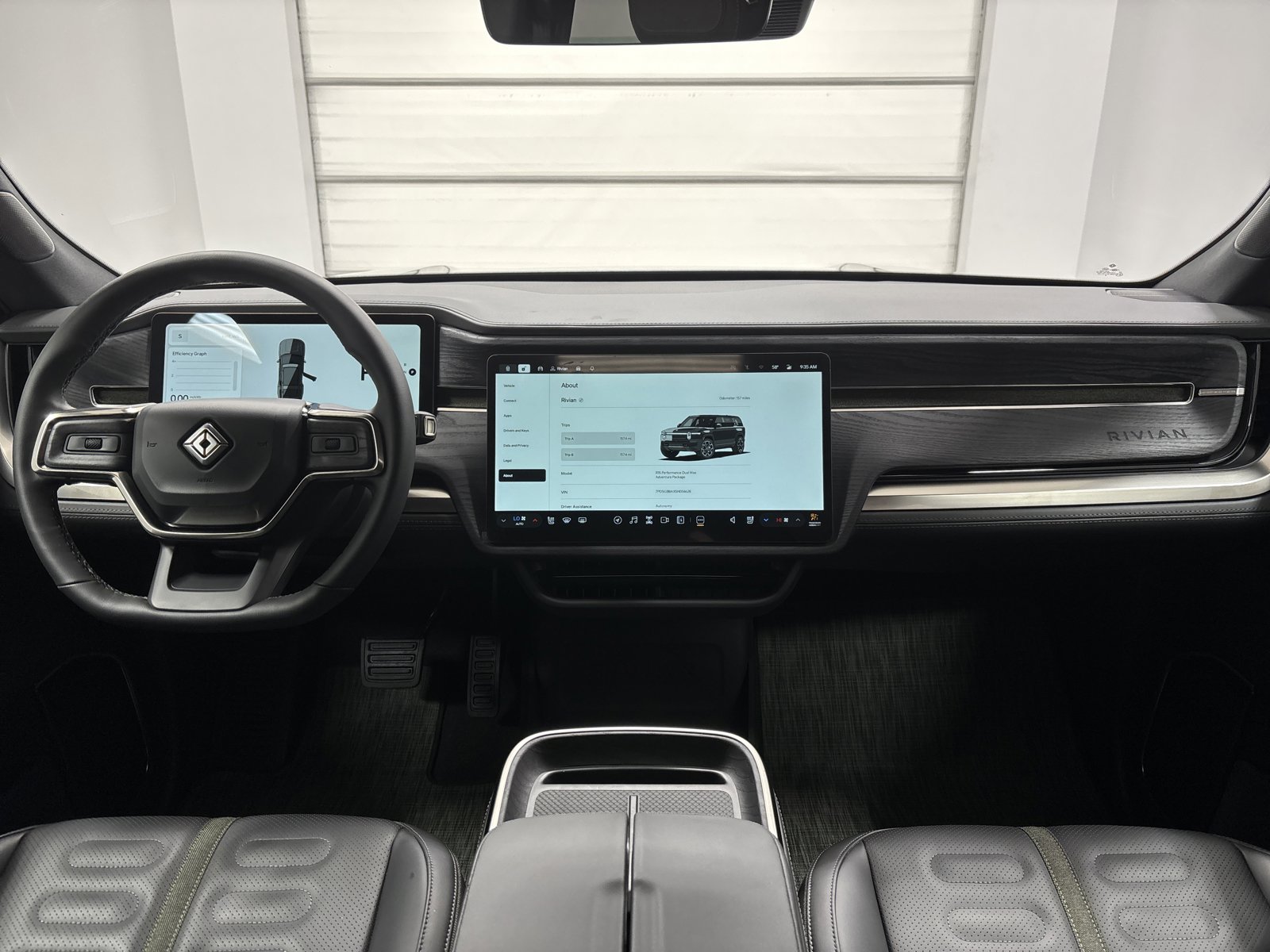 Used 2025 Rivian R1S Adventure AWD/4WD image 27