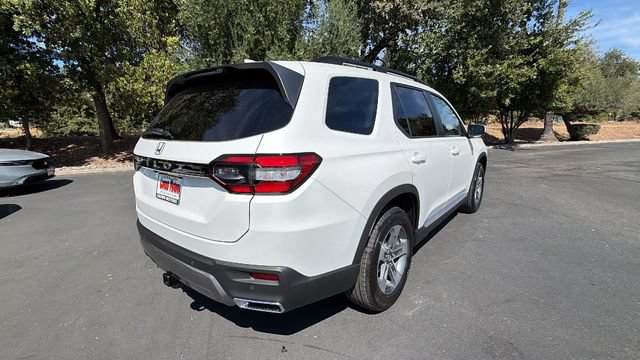 New 2026 Honda Pilot EX-L image 4