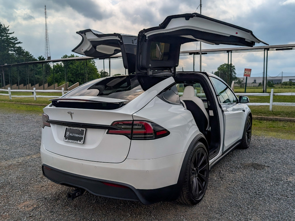 Used 2022 Tesla Model X AWD/4WD image 14