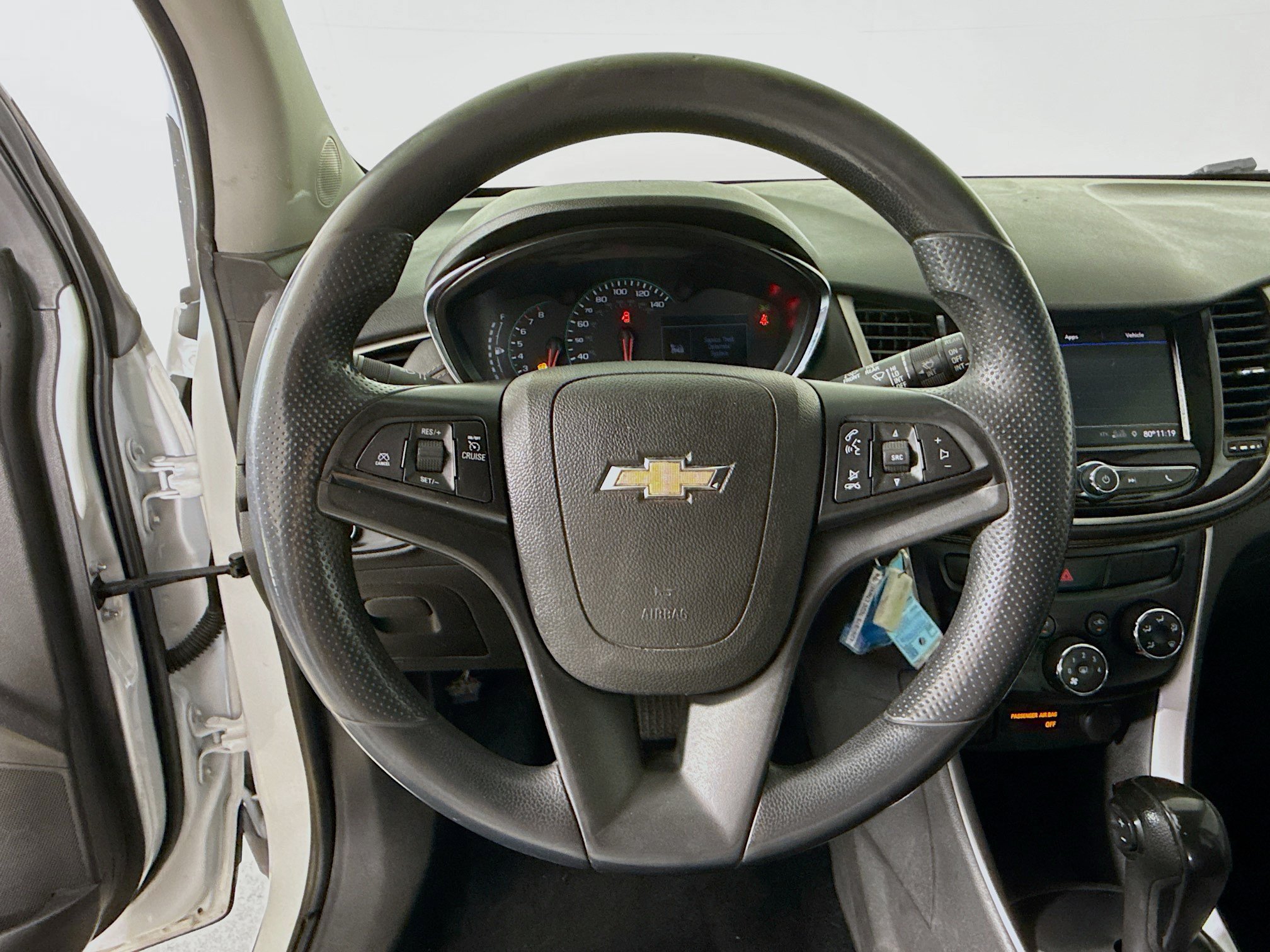 Used 2020 Chevrolet Trax LS w/ Tint and Cruise Package FWD image 11
