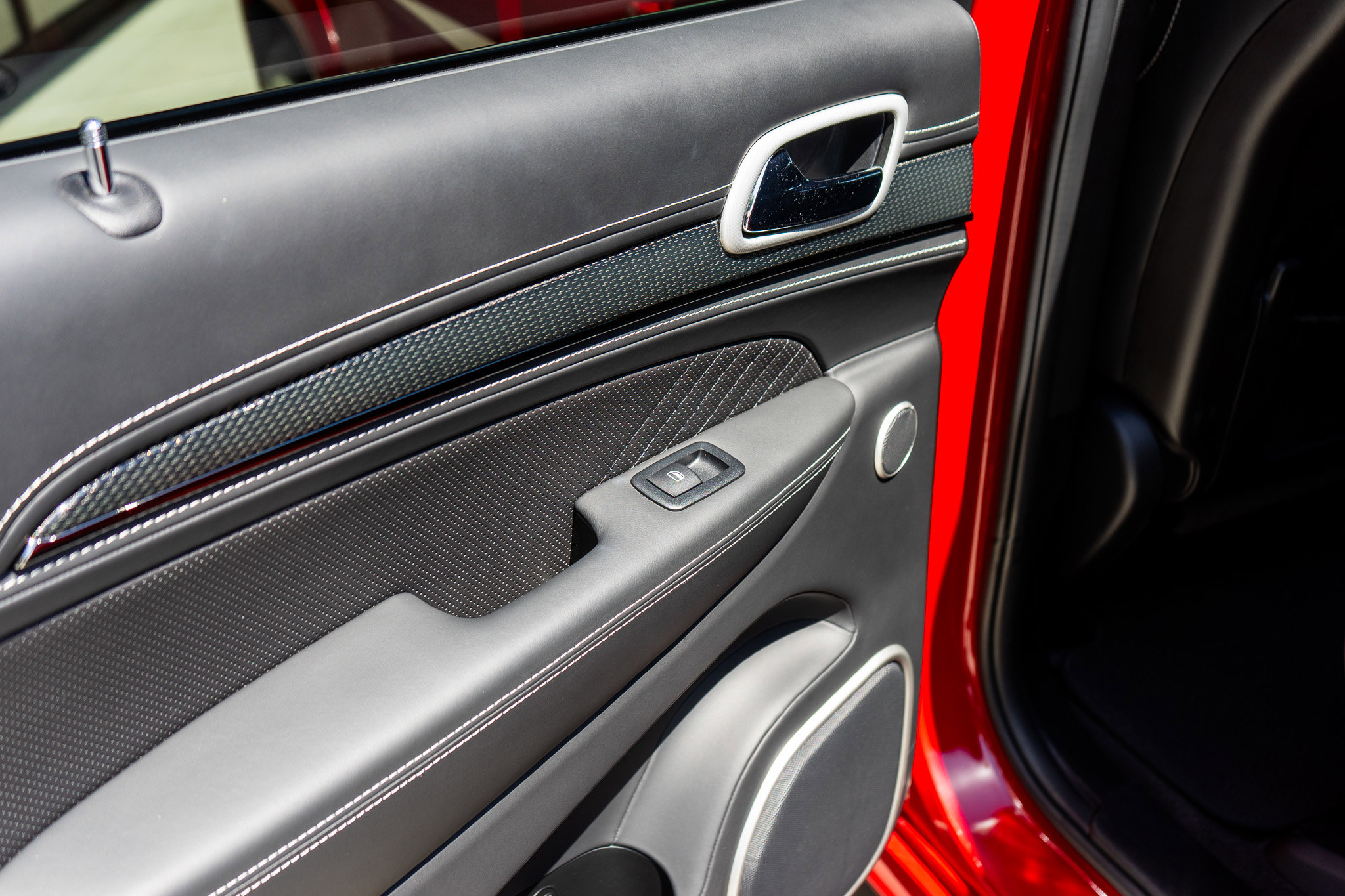 Used 2018 Jeep Grand Cherokee Trackhawk image 32