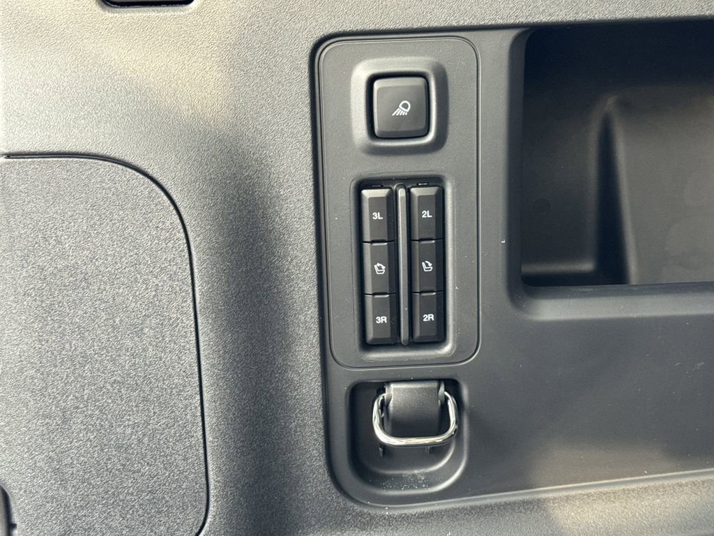 New 2026 Ford Expedition Max Active RWD image 19