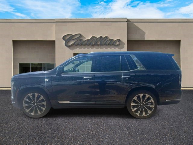 Certified 2025 Cadillac Escalade Premium Luxury Platinum image 11