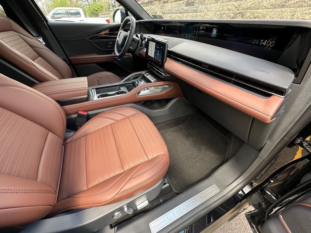 New 2026 Lincoln Nautilus Reserve AWD/4WD image 22