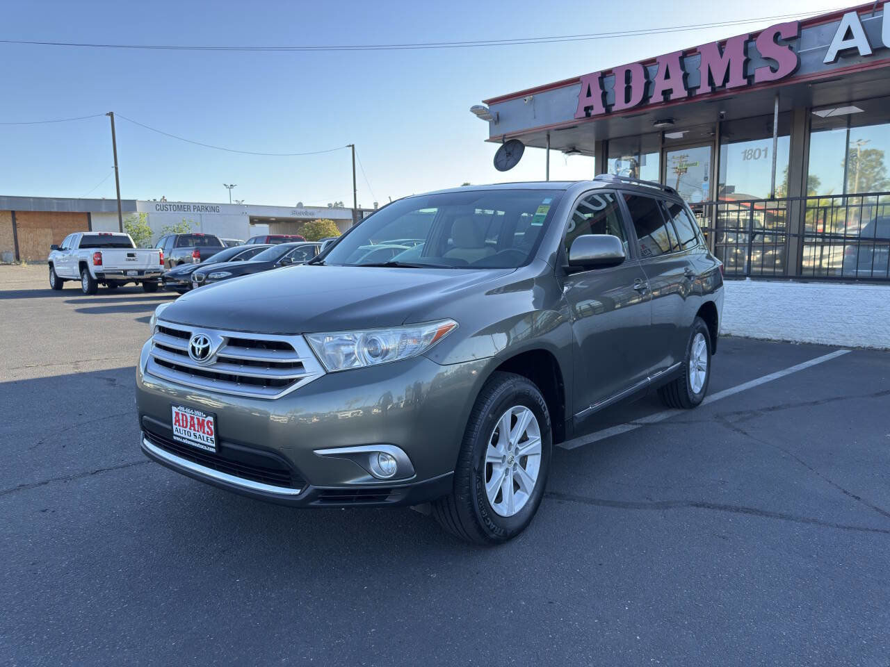 Used 2012 Toyota Highlander 4WD w/ Tech Pkg image 7