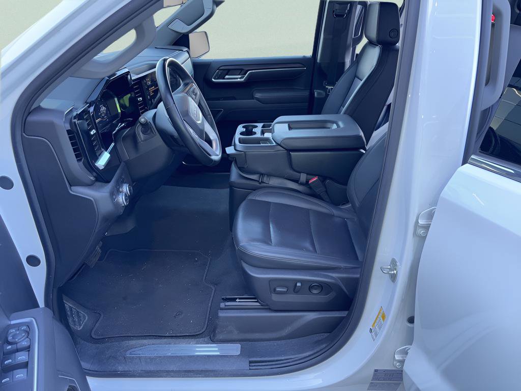 Used 2025 GMC Sierra 1500 SLT AWD/4WD image 9
