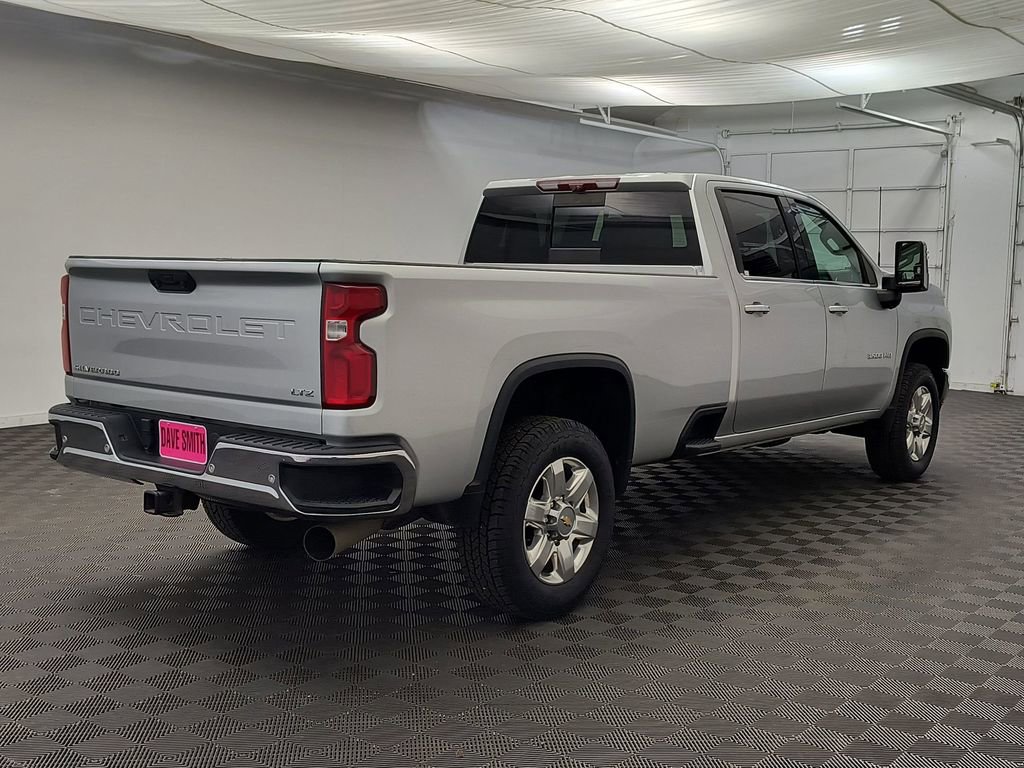 Used 2021 Chevrolet Silverado 3500 LTZ w/ LTZ Premium Package image 8