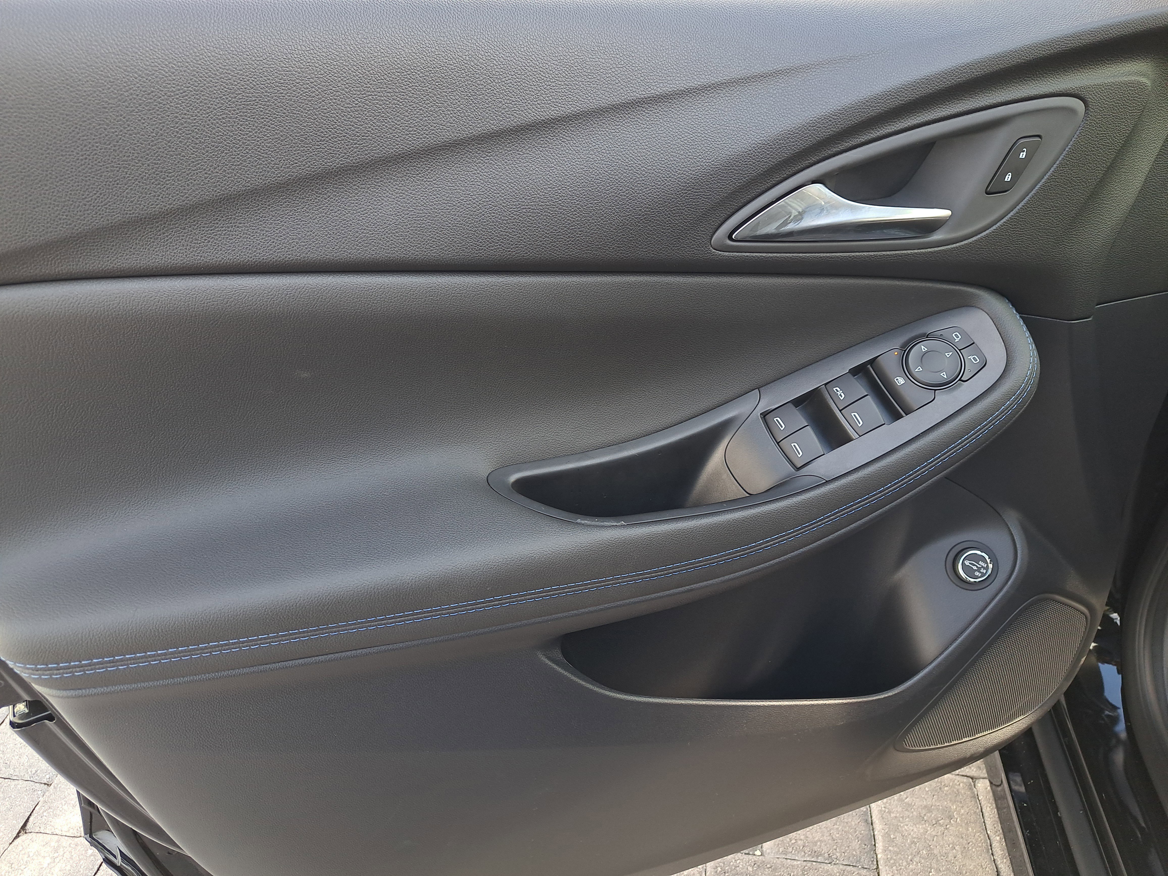 New 2026 Buick Encore GX Sport Touring w/ Comfort Package image 18