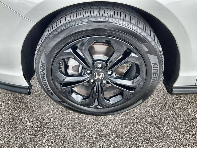 Certified 2025 Honda Accord SE image 18