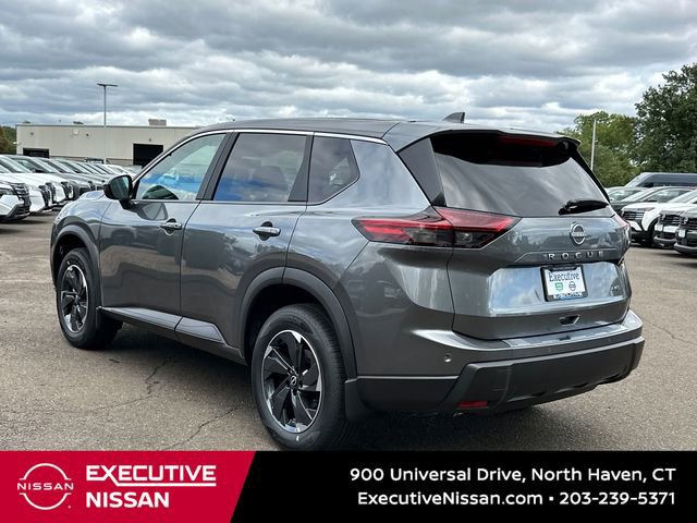 New 2026 Nissan Rogue SV image 4