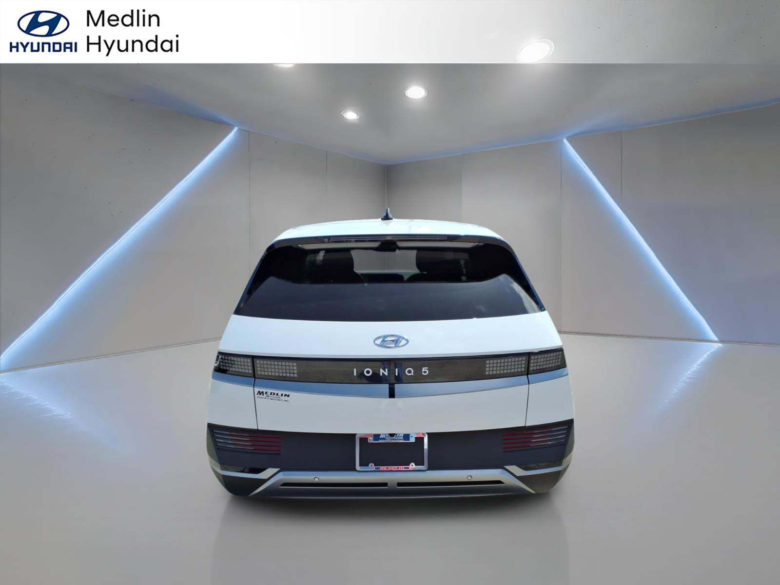 Used 2024 Hyundai Ioniq 5 SEL image 4