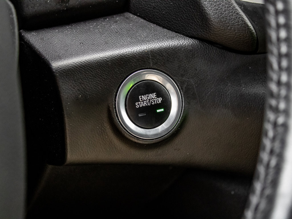 Used 2020 GMC Terrain SLE w/ Driver Convenience Package image 33