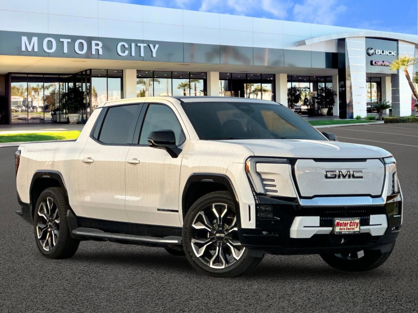 New 2025 GMC Sierra EV Denali image 2