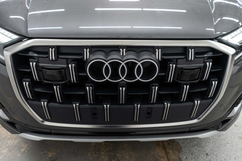 Used 2025 Audi Q7 3.0T Prestige AWD/4WD image 52