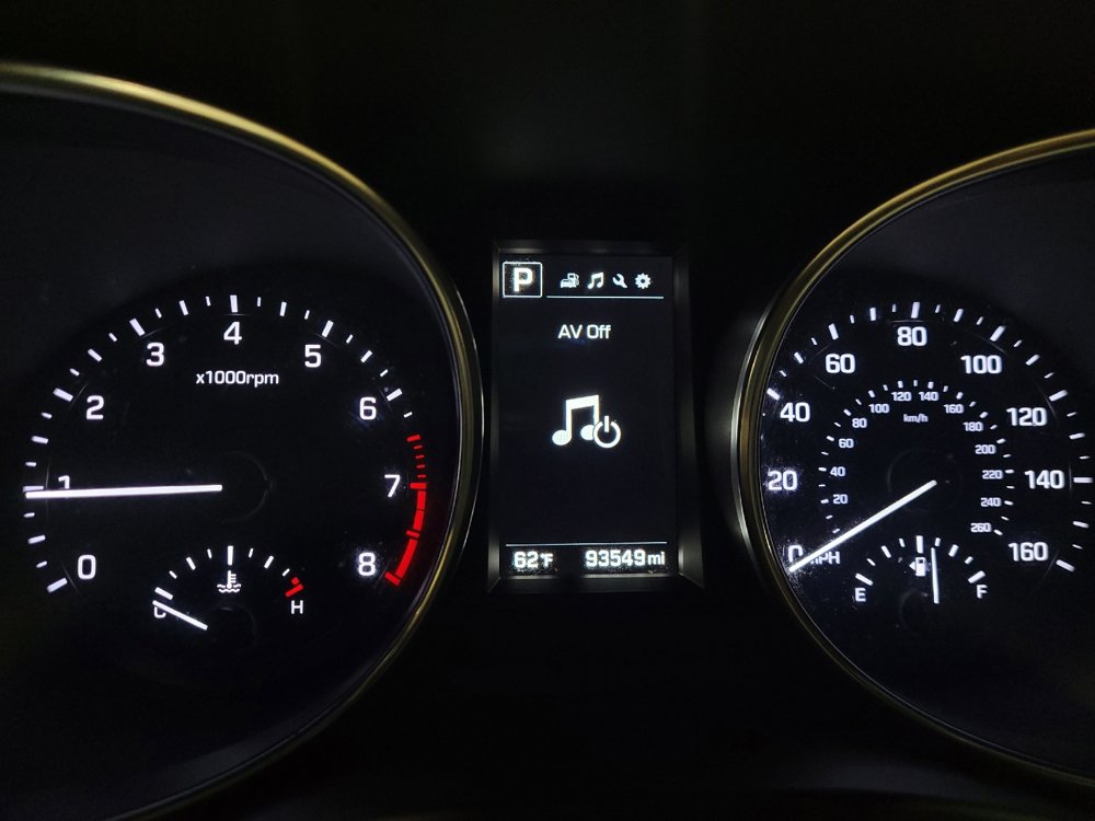 Used 2018 Hyundai Santa Fe Sport FWD image 23