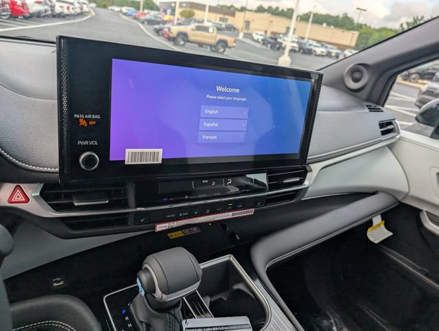 New 2026 Toyota Sienna XSE FWD image 19