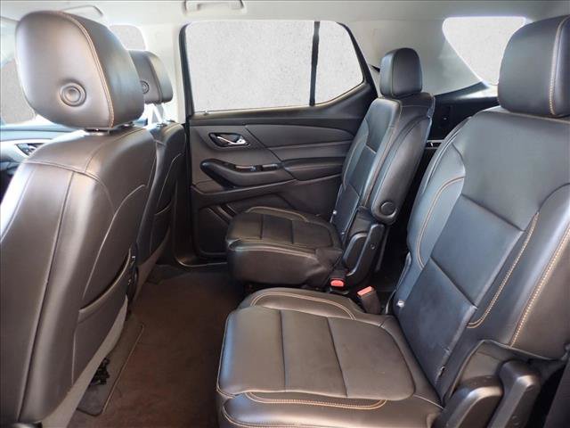 Used 2021 Chevrolet Traverse LT w/ LT Premium Package AWD/4WD image 8