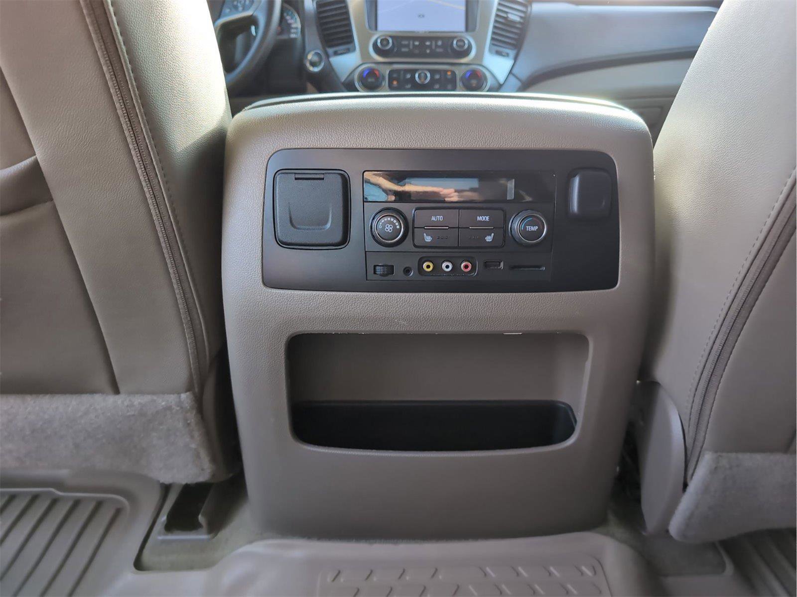 Used 2016 Chevrolet Tahoe LT RWD image 34