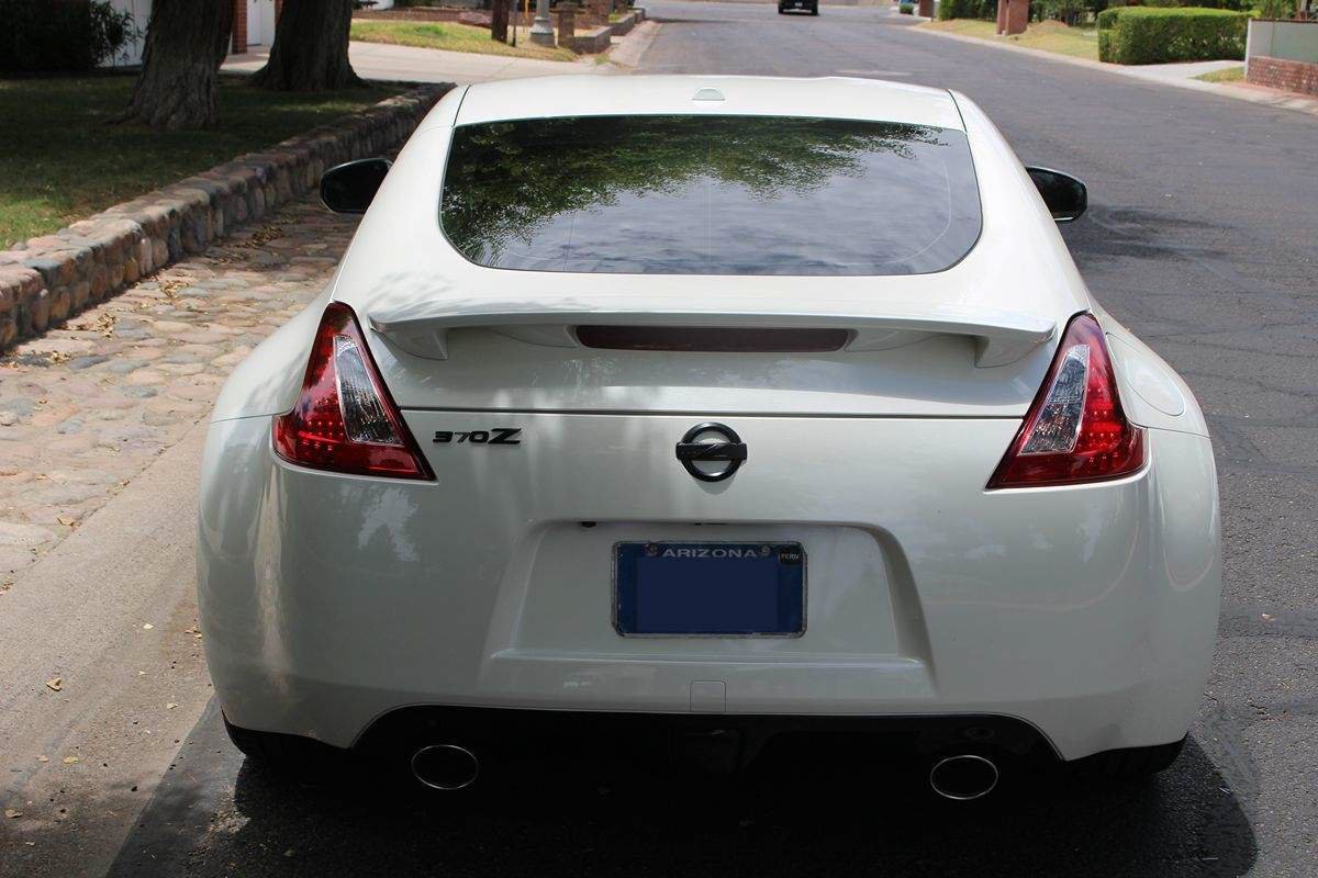 Used 2019 Nissan 370Z Touring Sport RWD image 39