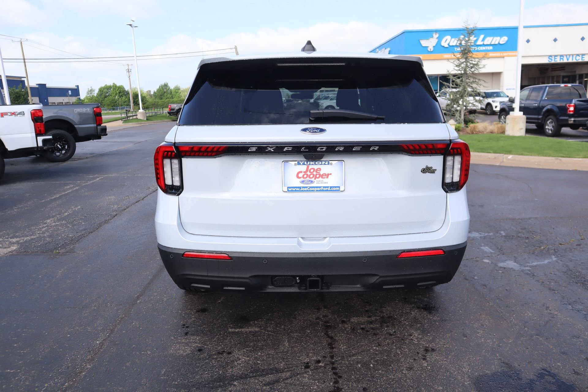 New 2026 Ford Explorer Active RWD image 22