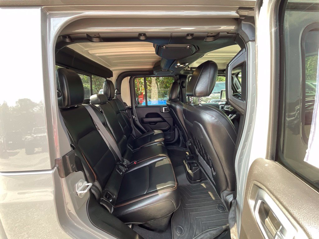Used 2022 Jeep Gladiator Mojave w/ LED Lighting Group AWD/4WD image 24