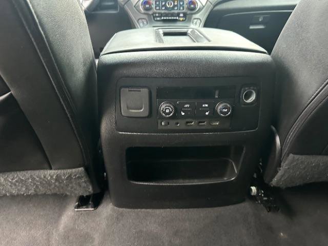 Used 2019 Chevrolet Suburban LT image 35