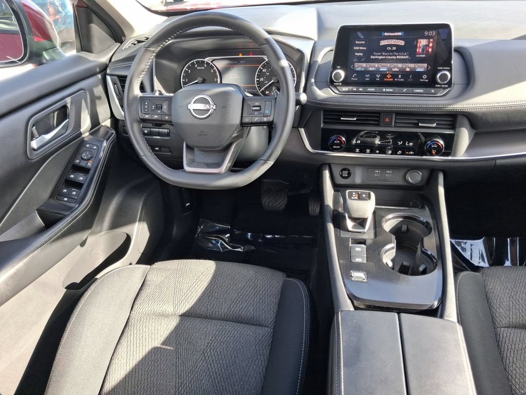 Used 2026 Nissan Rogue SV FWD image 17