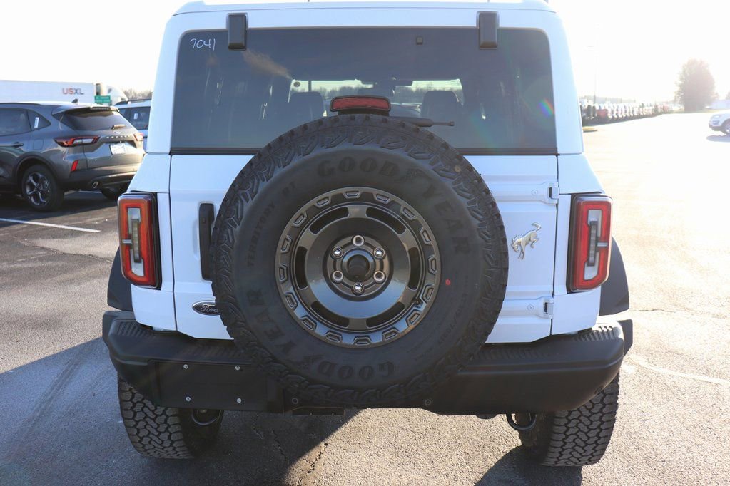 New 2025 Ford Bronco Badlands w/ Sasquatch Package image 8