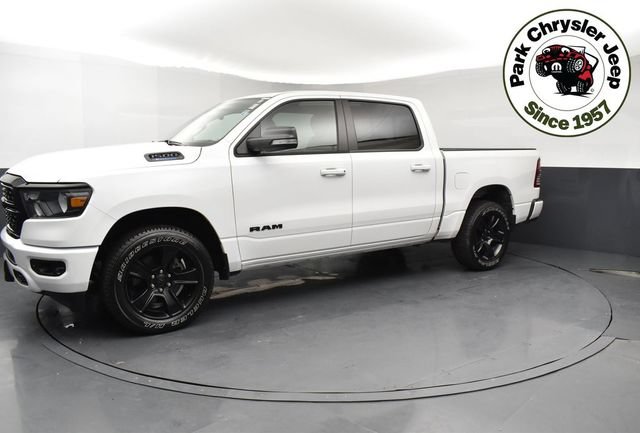 Used 2022 RAM 1500 Big Horn AWD/4WD image 3