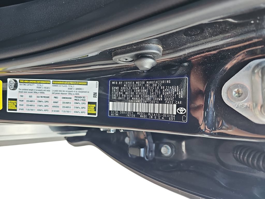 Used 2022 Toyota Corolla XSE FWD image 33