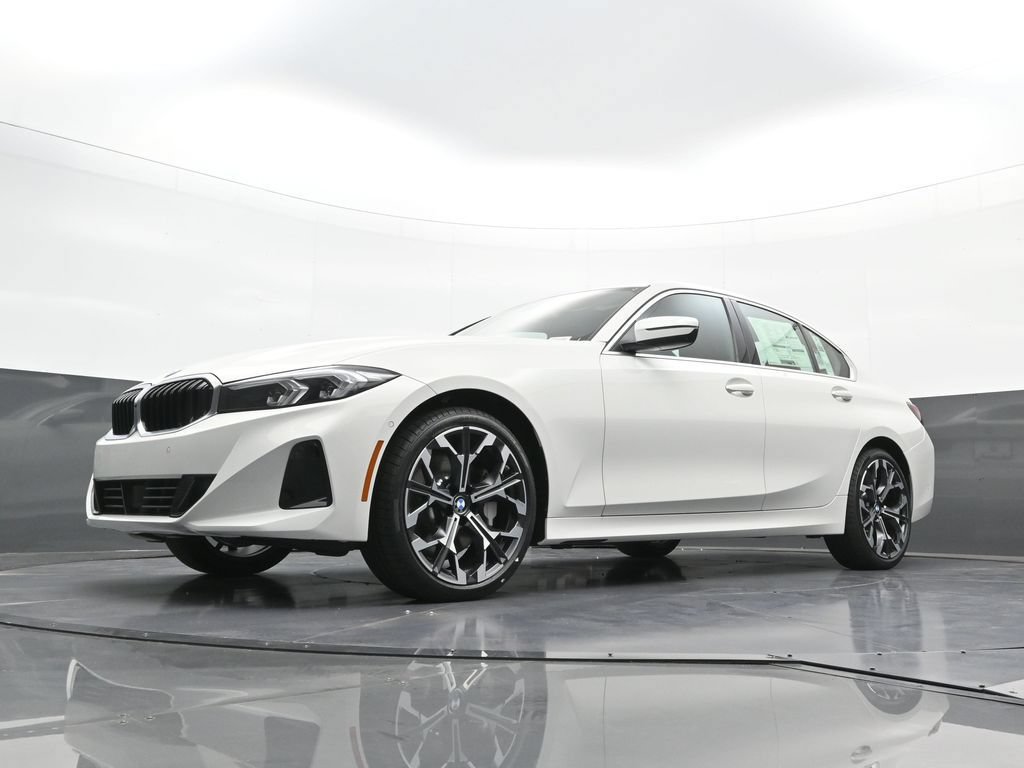 New 2026 BMW 330i xDrive Sedan w/ Convenience Package AWD/4WD image 22