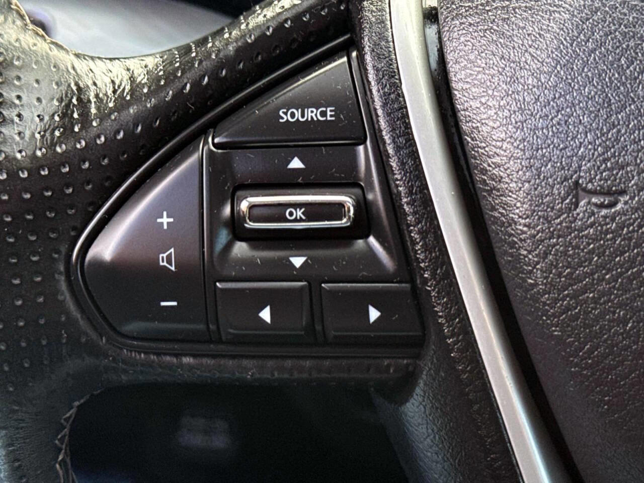 Used 2018 Nissan Maxima 3.5 SL image 20