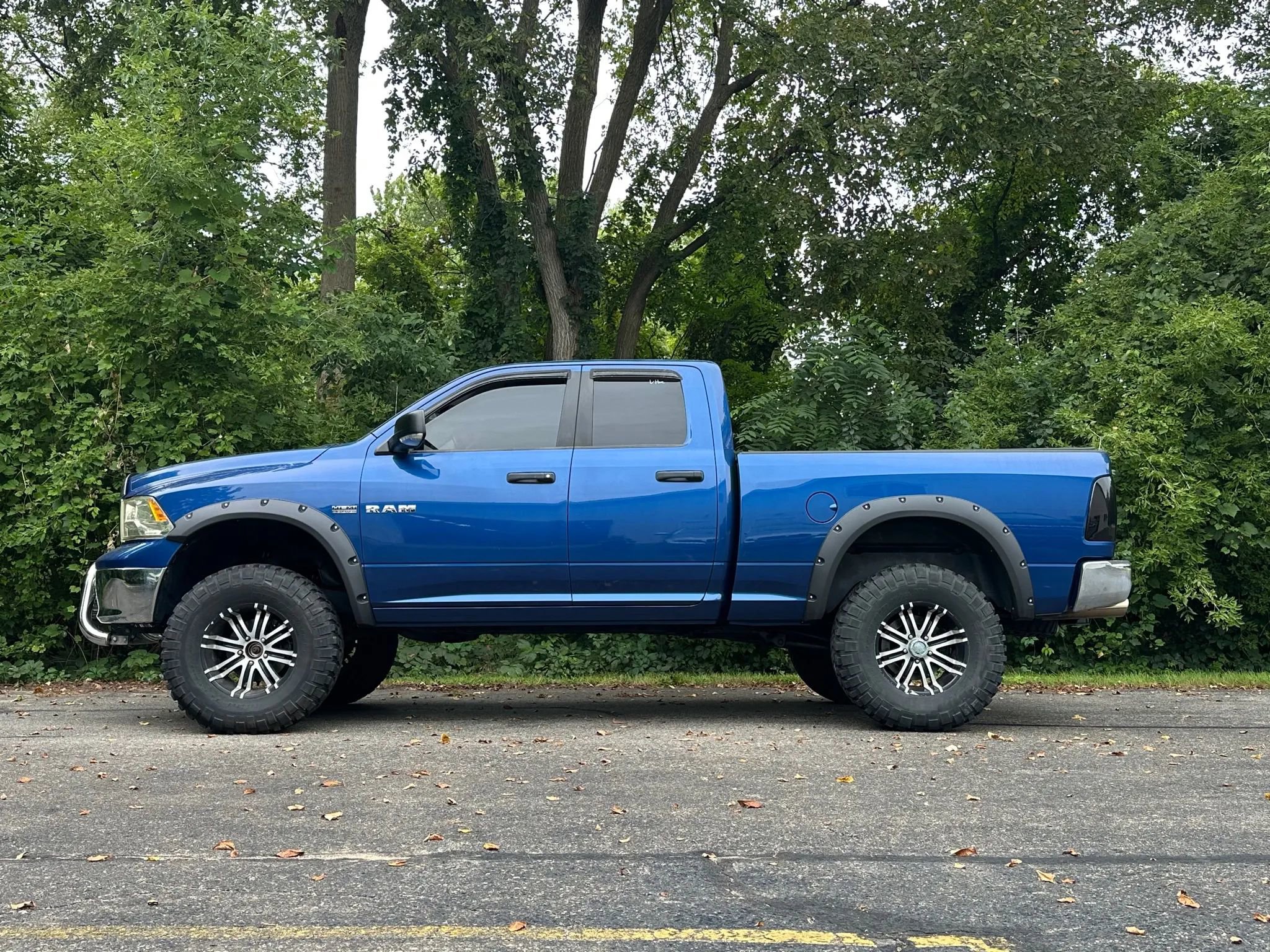 Used 2010 Dodge Ram 1500 Truck SLT w/ Luxury Group image 4