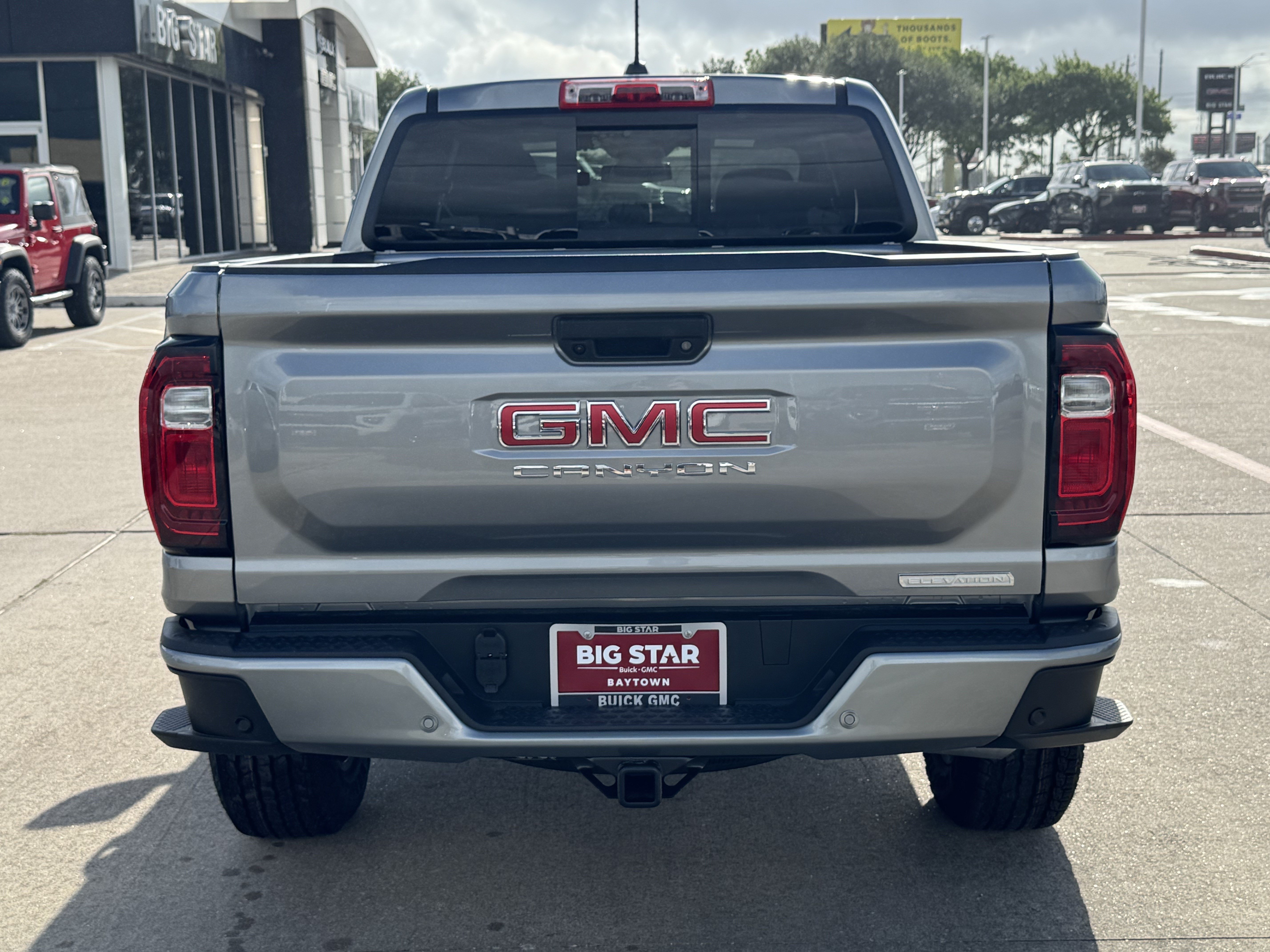 New 2026 GMC Canyon Elevation w/ Convenience Package RWD image 9