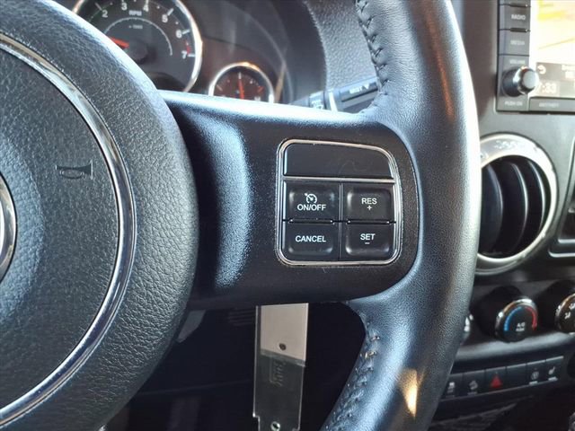 Used 2018 Jeep Wrangler Unlimited Sahara w/ Connectivity Group image 37