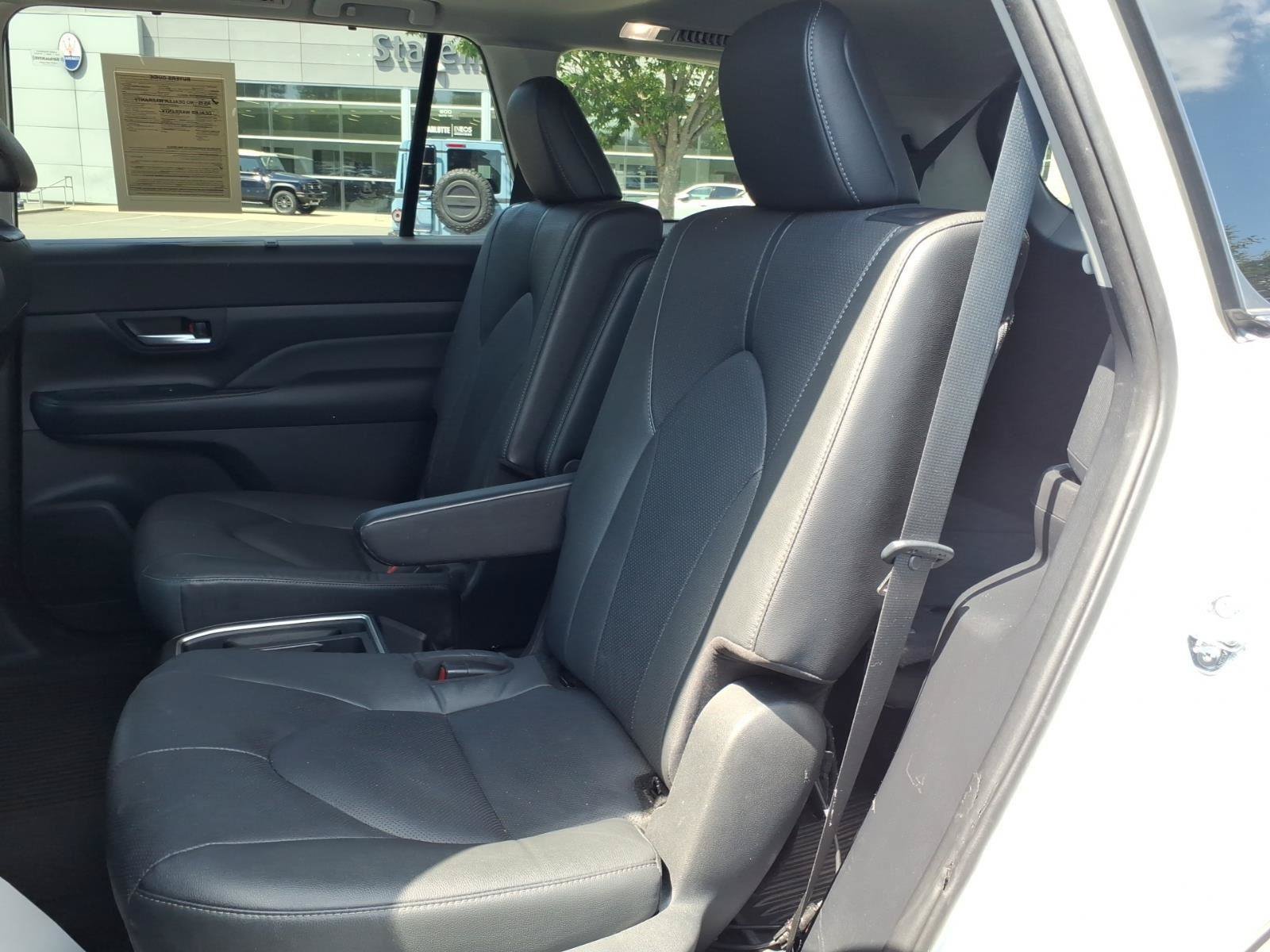 Used 2024 Toyota Grand Highlander FWD image 21