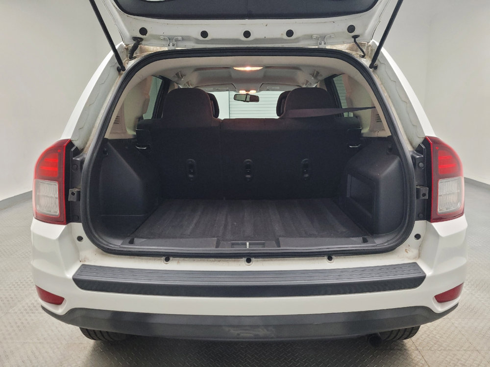 Used 2015 Jeep Compass Sport w/ Power Value Group image 29